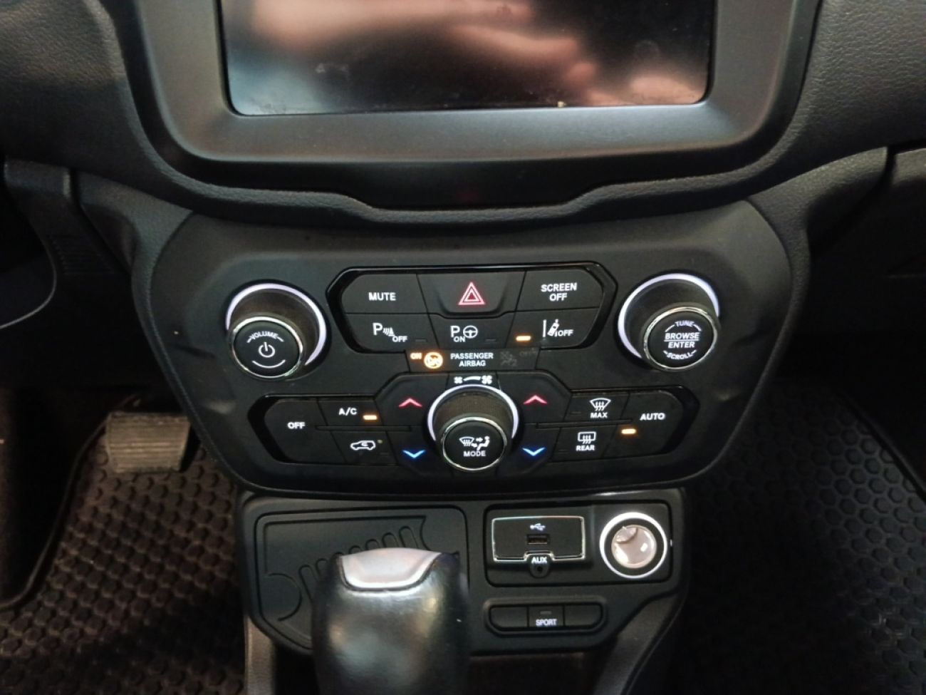 Mandataire Jeep Renegade 1.3 TURBO 150 DCTlimited