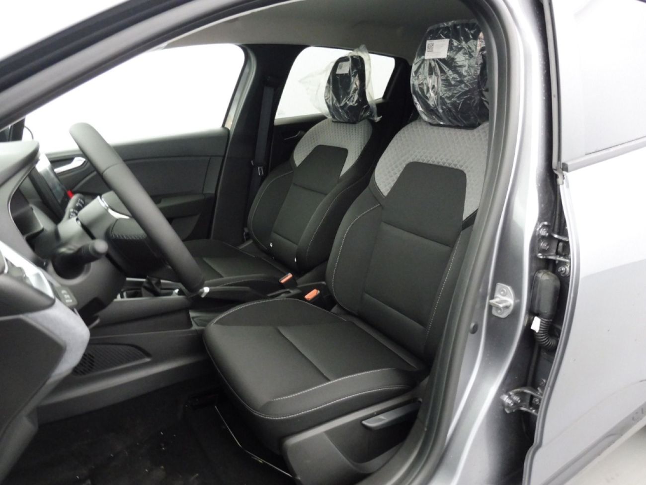 Mandataire RENAULT Clio 1.0 TCE 90CH GENERATION - 25