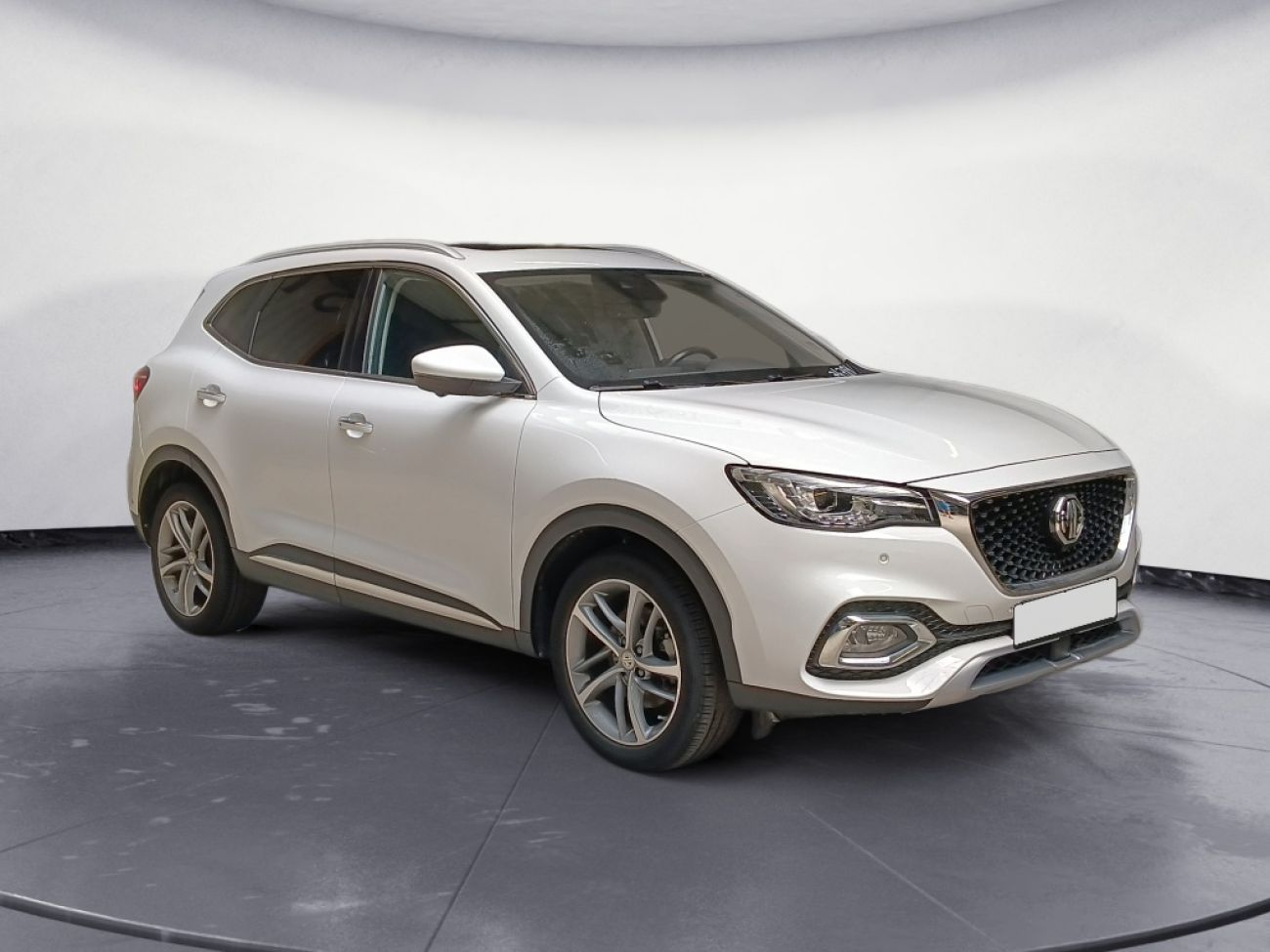 Mandataire MG HS 1.5 T-GDI 162 AT luxury