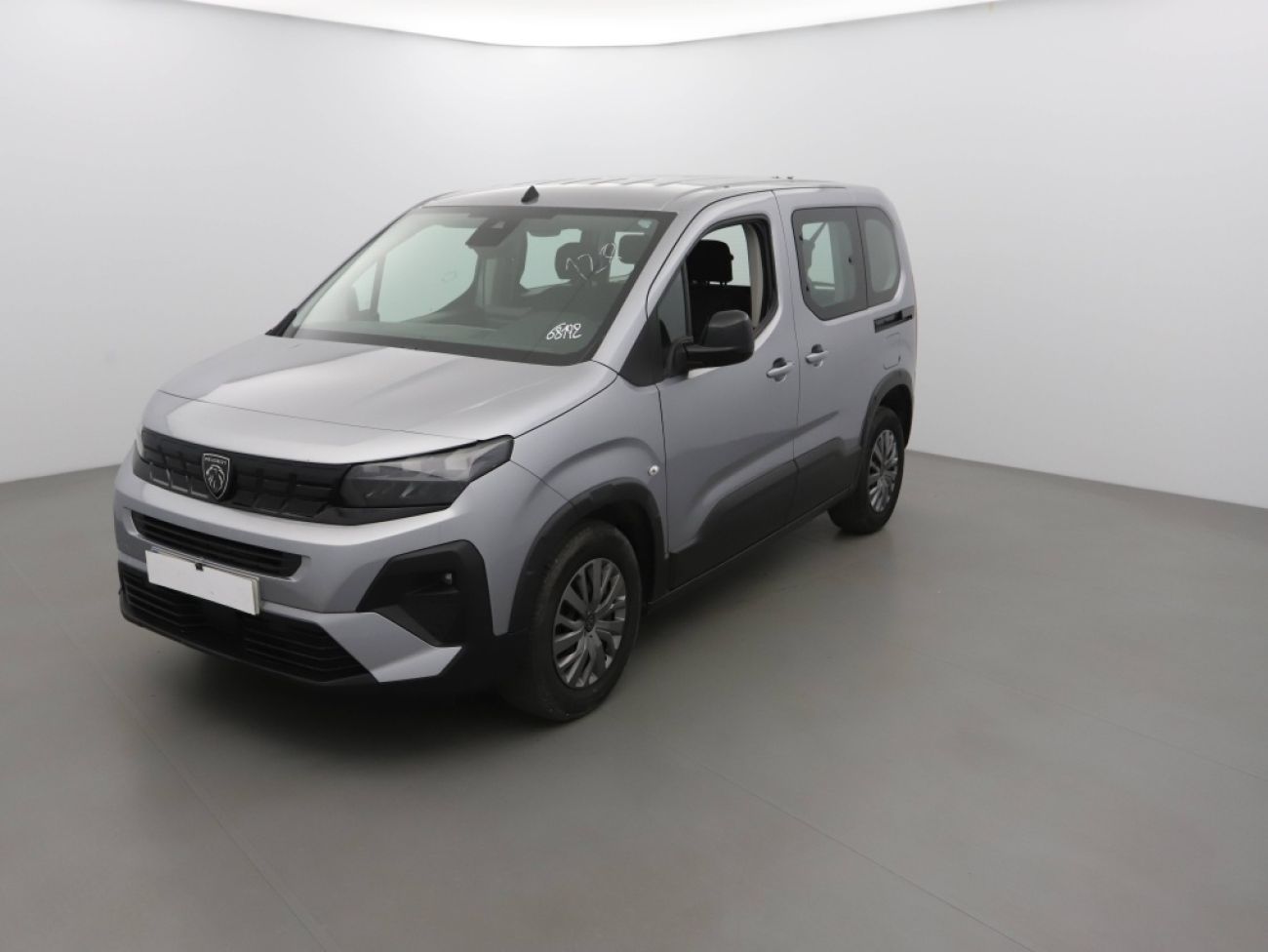 Mandataire PEUGEOT RIFTER TAILLE M - 1.5 BLUEHDI 100CH S&S ALLURE 5 PLACES