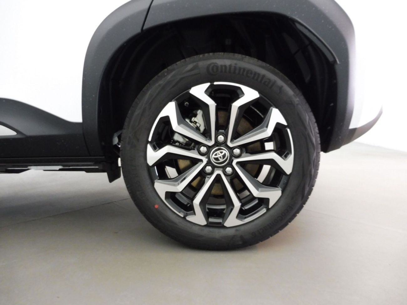 Mandataire TOYOTA YARIS CROSS 130H DESIGN