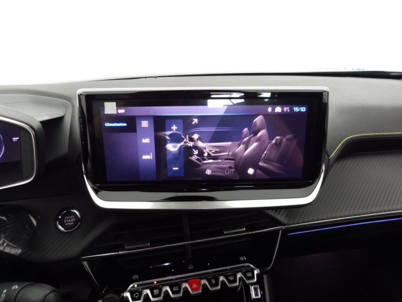 Mandataire PEUGEOT 2008 1.2 HYBRID 145CH GT E-DCS6