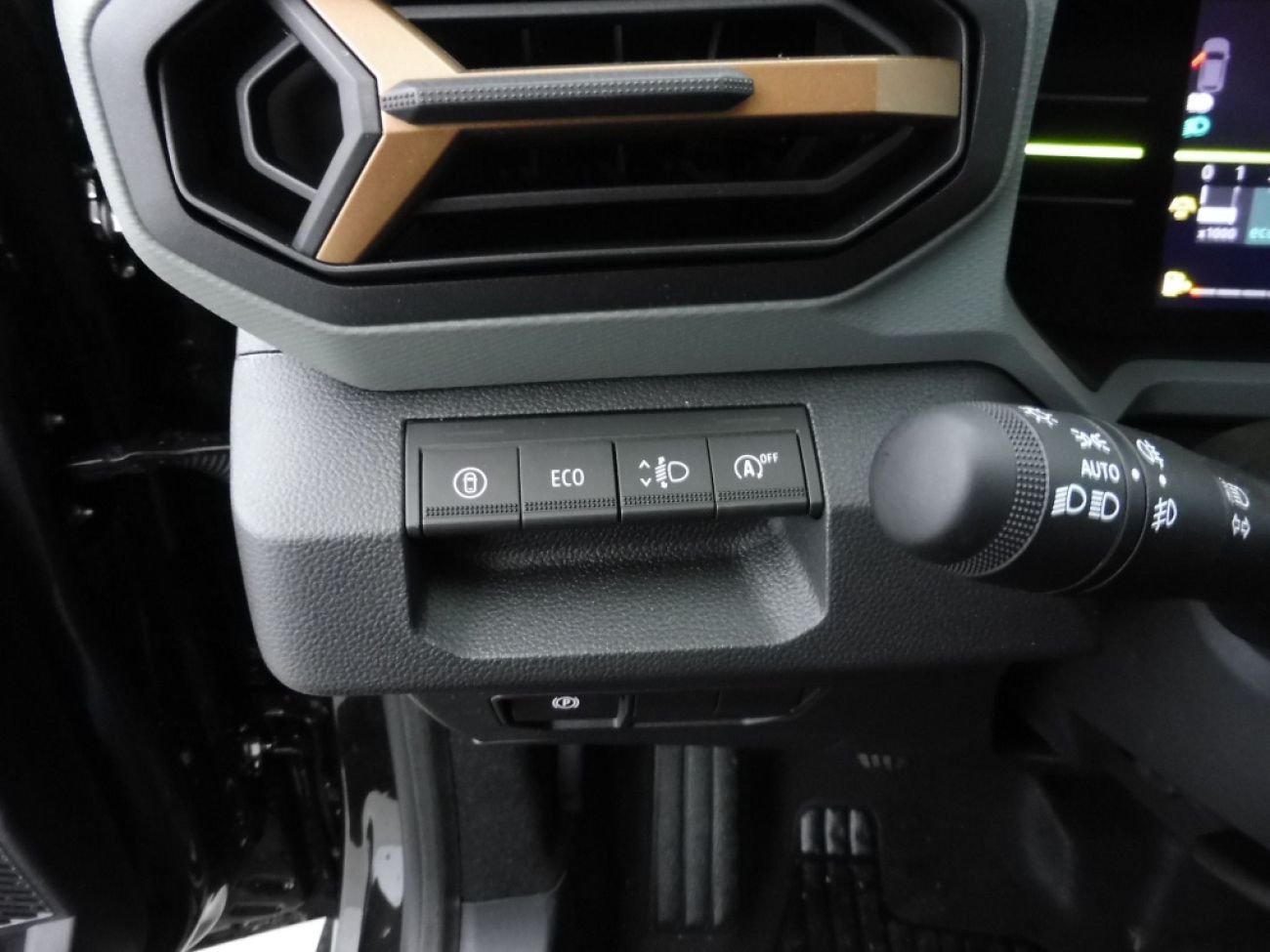 Mandataire Dacia DUSTER 1.2 TCE MILD HYBRID 130CH EXTREME 4X2