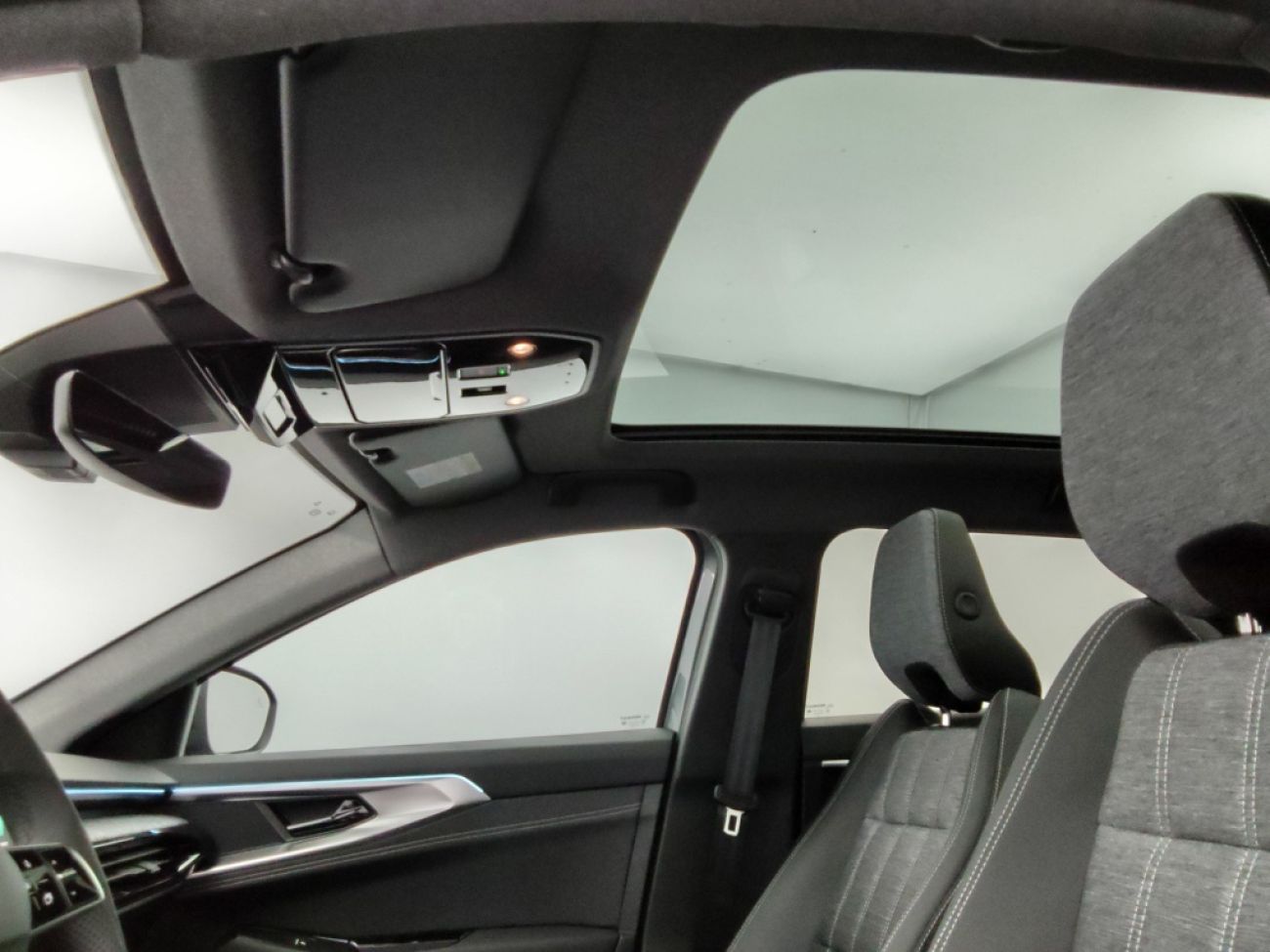 Mandataire RENAULT Austral 1.2 E-TECH FULL HYBRID 200CH TECHNO - 24