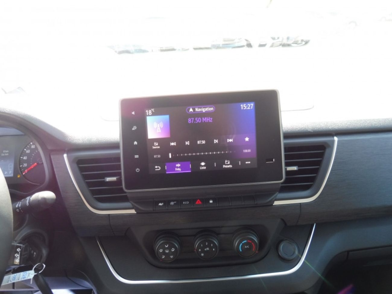 Mandataire RENAULT Trafic L2H1 3T 2.0 BLUE DCI 150CH ADVANCE EDC -24