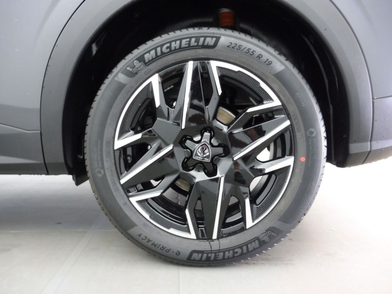 Mandataire PEUGEOT 3008 1.2 HYBRID 145CH GT E-DCS6