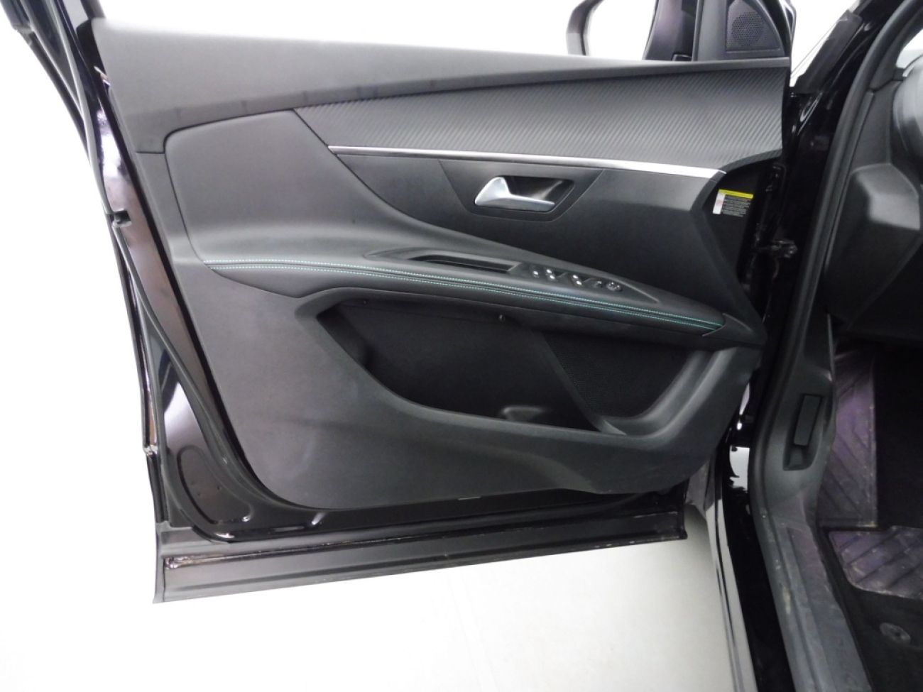 Mandataire PEUGEOT 5008 1.5 BLUEHDI 130CH S&S ALLURE PACK EAT8