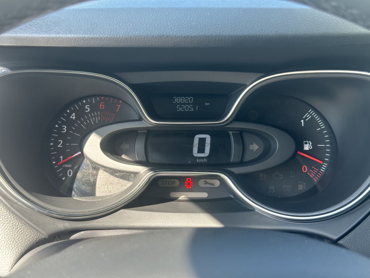 Mandataire RENAULT CAPTUR TCe 120 Energy Intens