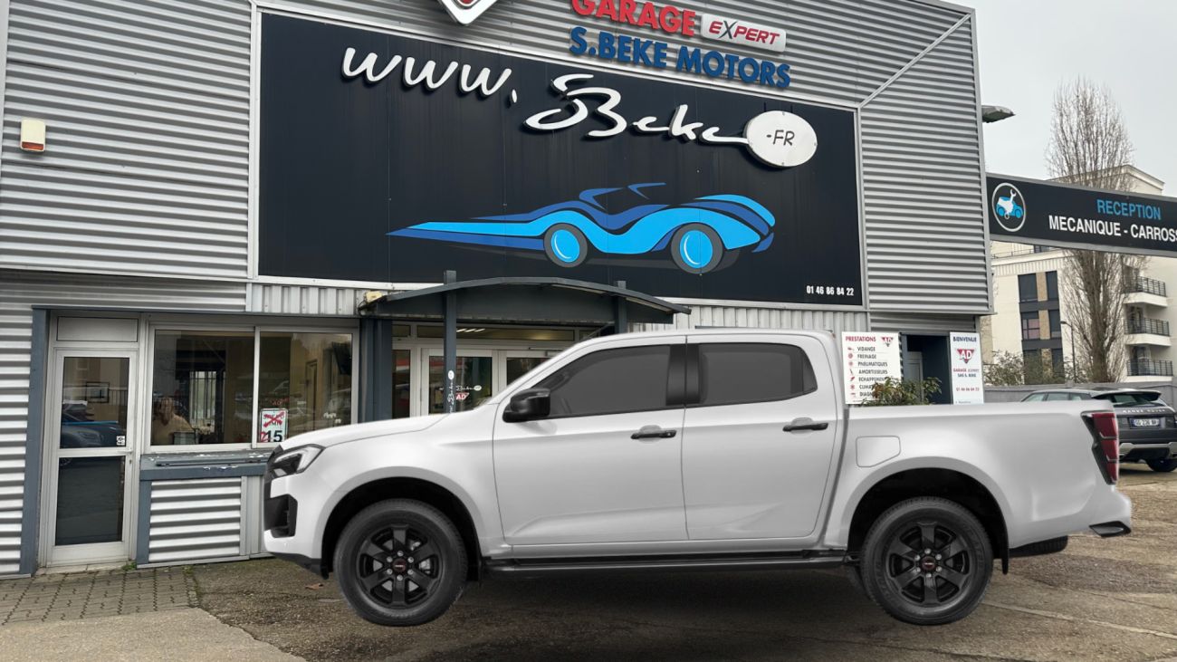 Mandataire ISUZU D-MAX CREW DOUBLE CABINE NITRO SPORT 4X4 A/T