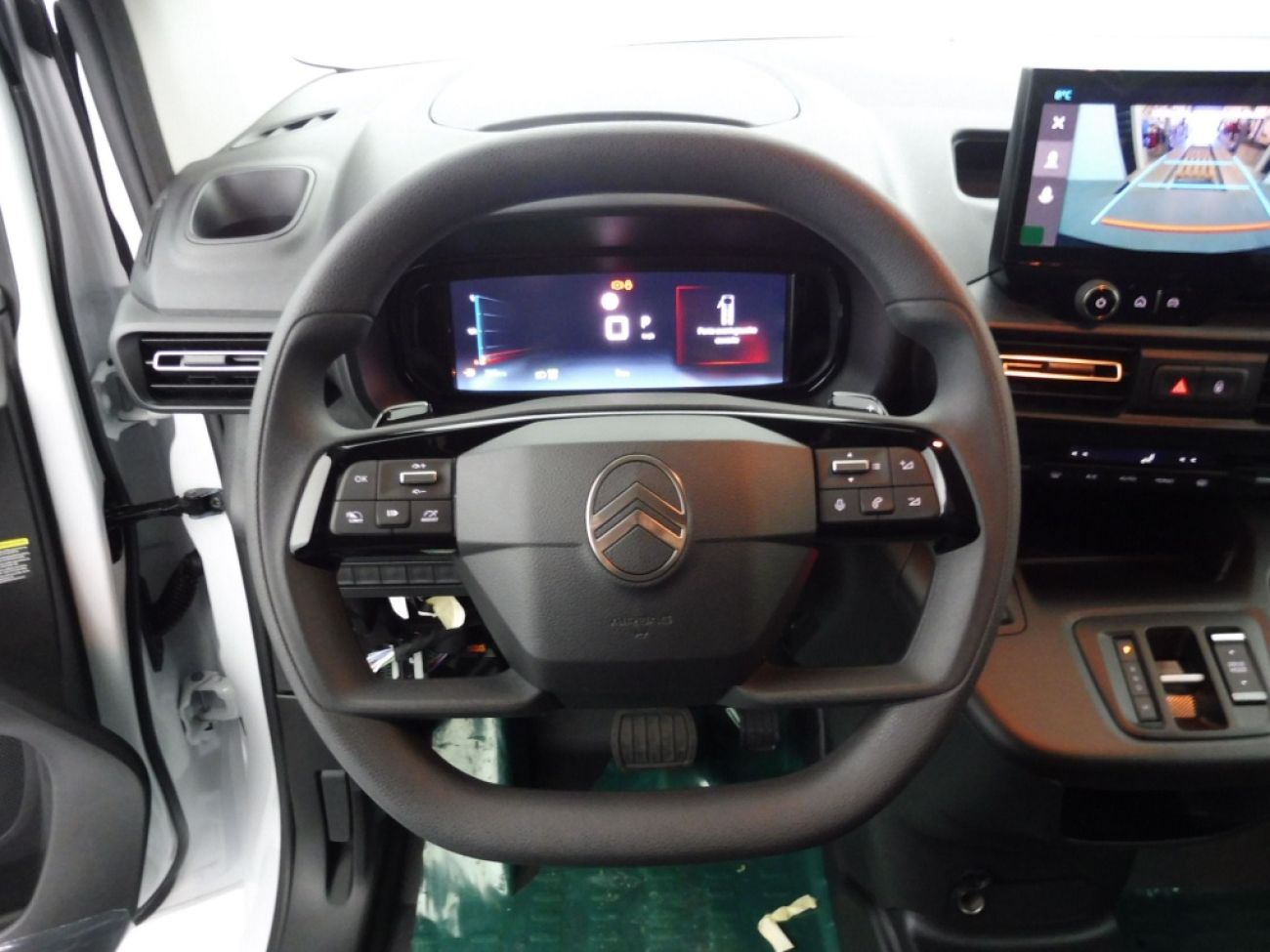 Mandataire Citroën Berlingo Van XL 950KG BLUEHDI 130CH S&S EAT8