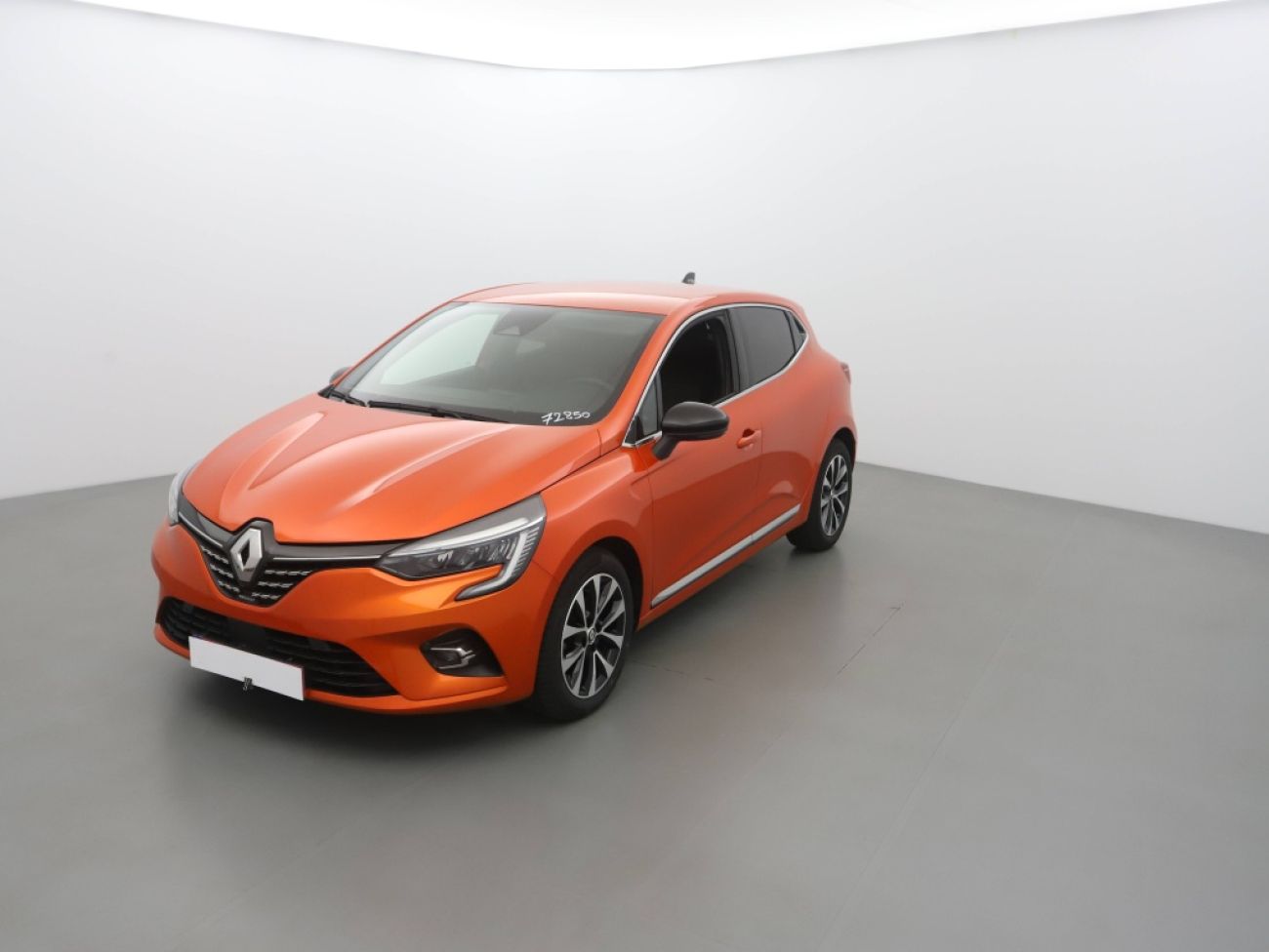 Mandataire RENAULT Clio 1.0 TCE 90 techno