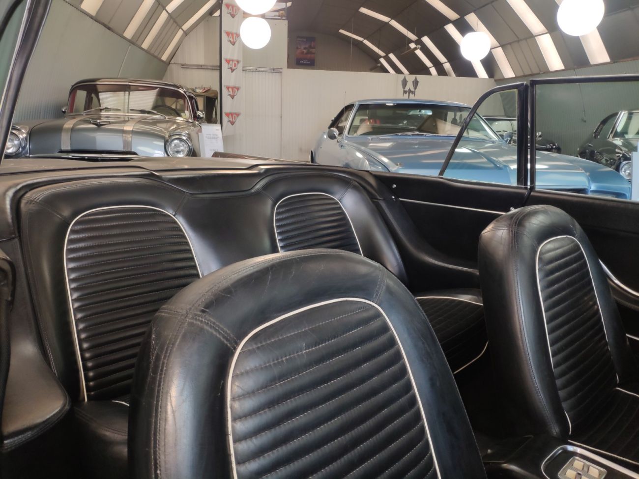 Mandataire Ford Thunderbird Cabriolet V8 352ci C. Audigier / resto 5.8 L
