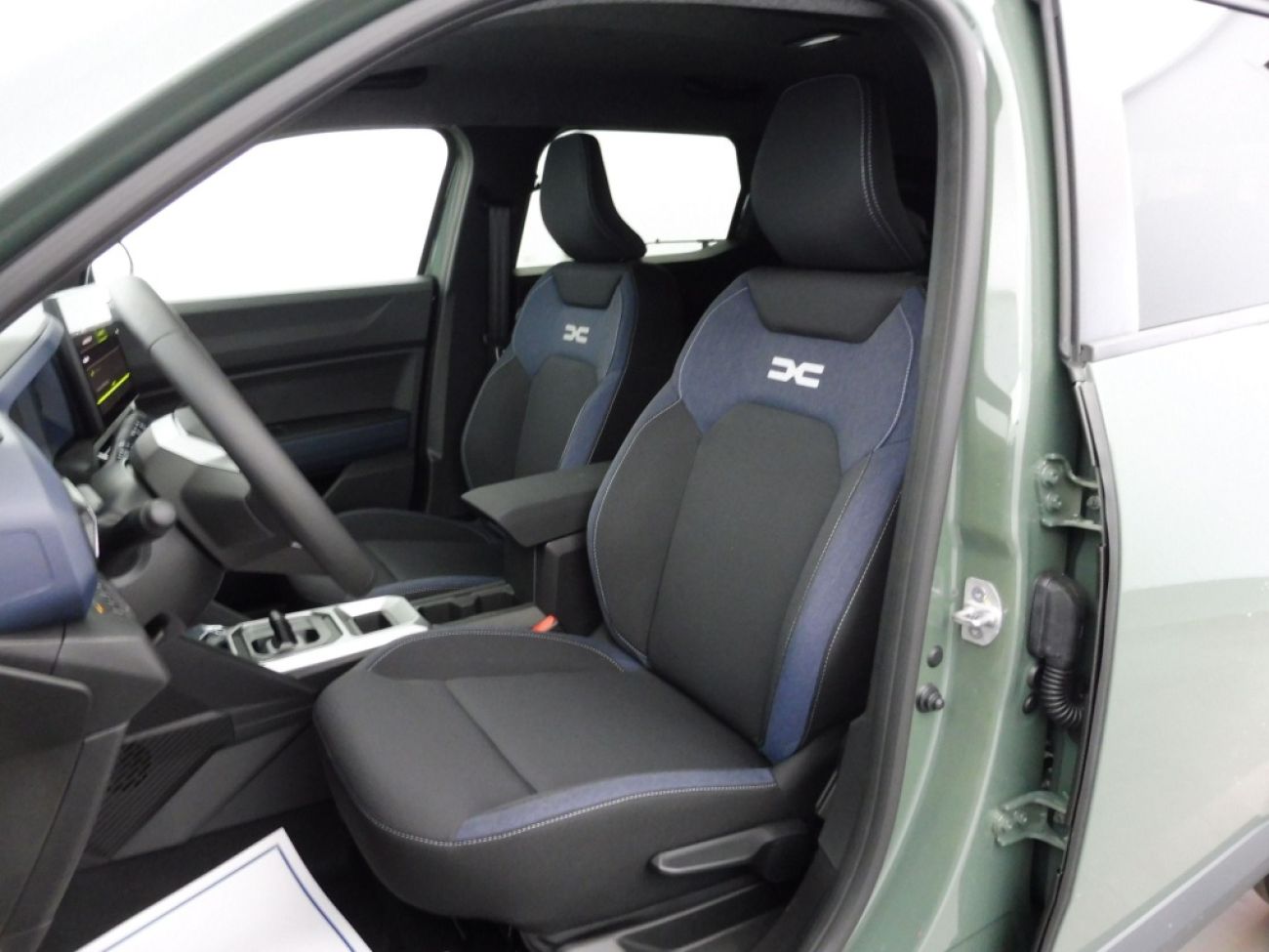 Mandataire Dacia DUSTER 1.6 HYBRID 140CH JOURNEY 4X2
