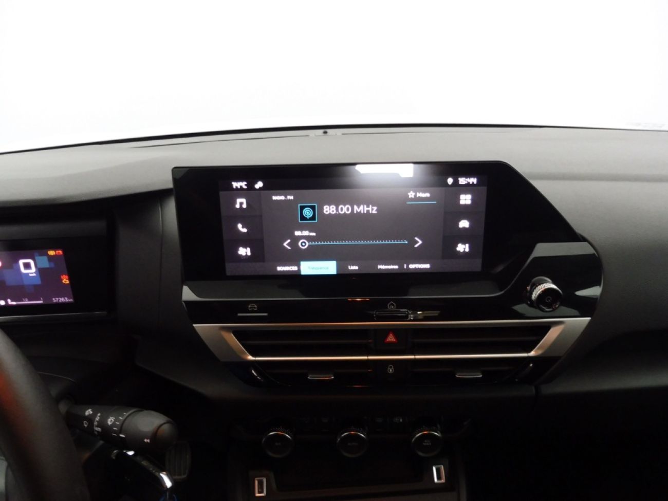 Mandataire Citroën C4 X 1.2 PURETECH 100 FEEL