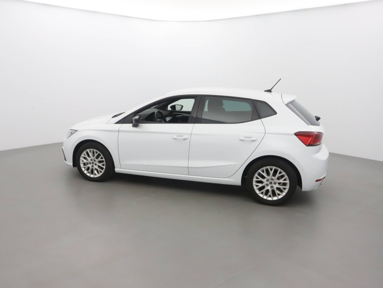 Mandataire Seat Ibiza 1.0 TSI 110CH FR