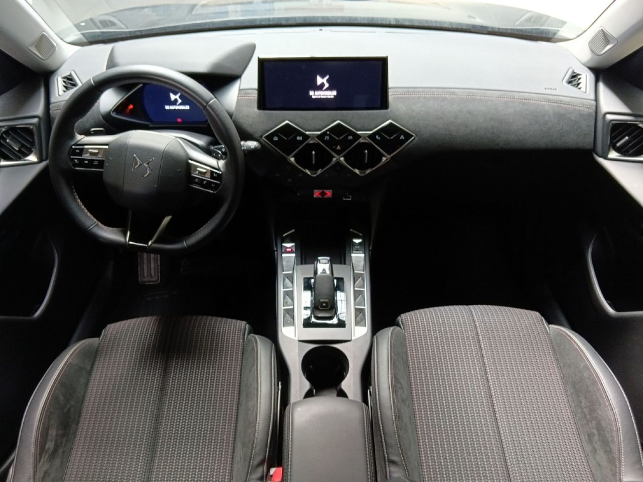 Mandataire DS DS3 1.2 PURETECH 130CH PERFORMANCE LINE AUTOMATIQUE