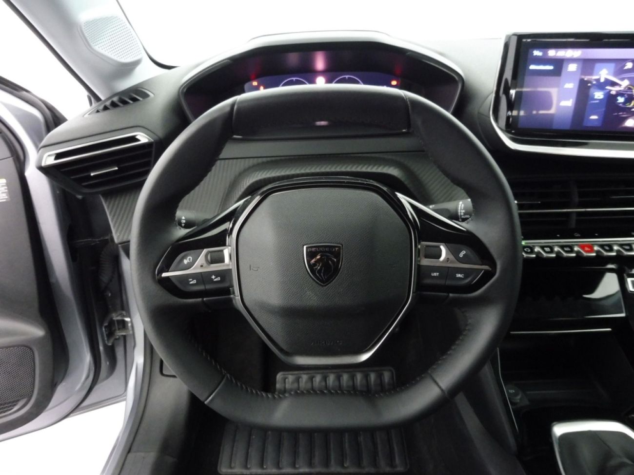 Mandataire PEUGEOT 208 1.2 100CH S&S ALLURE