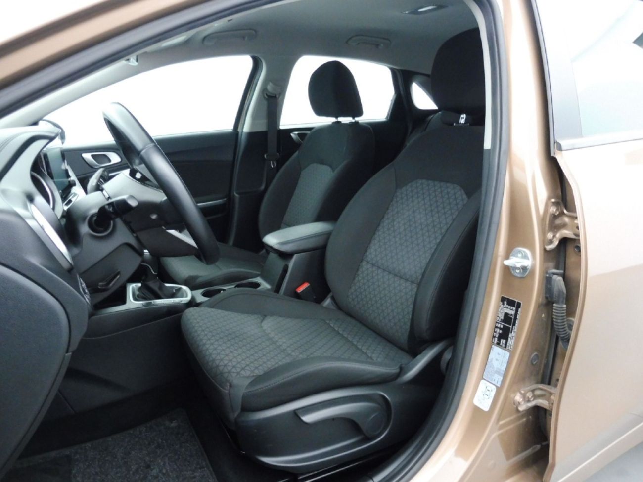 Mandataire Kia Ceed 1.5 T-GDI 160champion