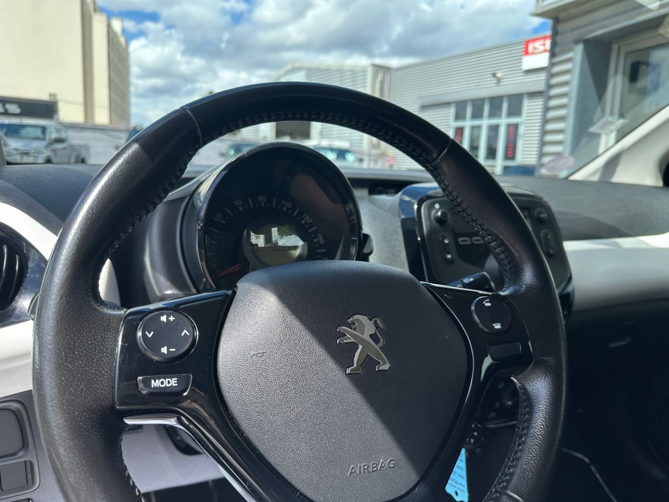 Mandataire PEUGEOT 108 1.0 VTi 68ch BVM5 Style