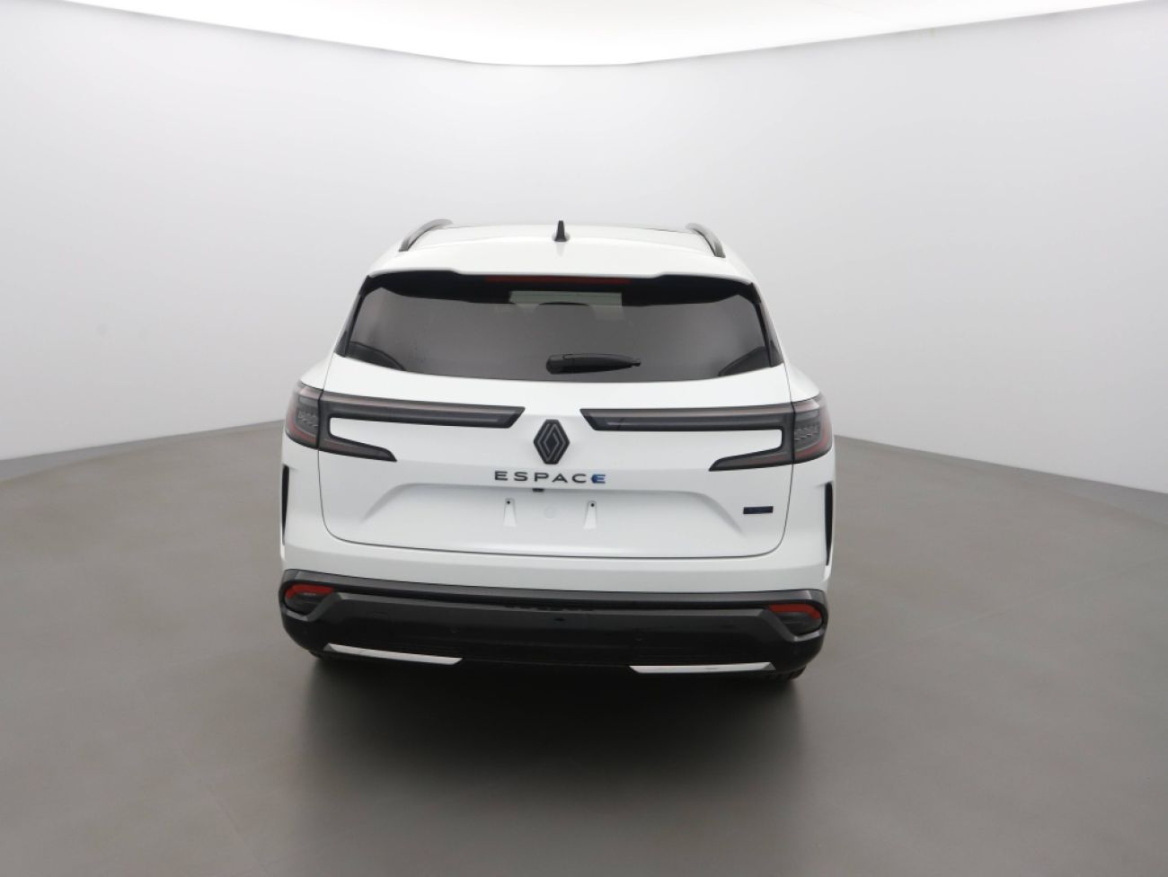 Mandataire RENAULT ESPACE VI 1.2 E-TECH FULL HYBRID 200CH ESPRIT ALPINE 7 PLACES - 24