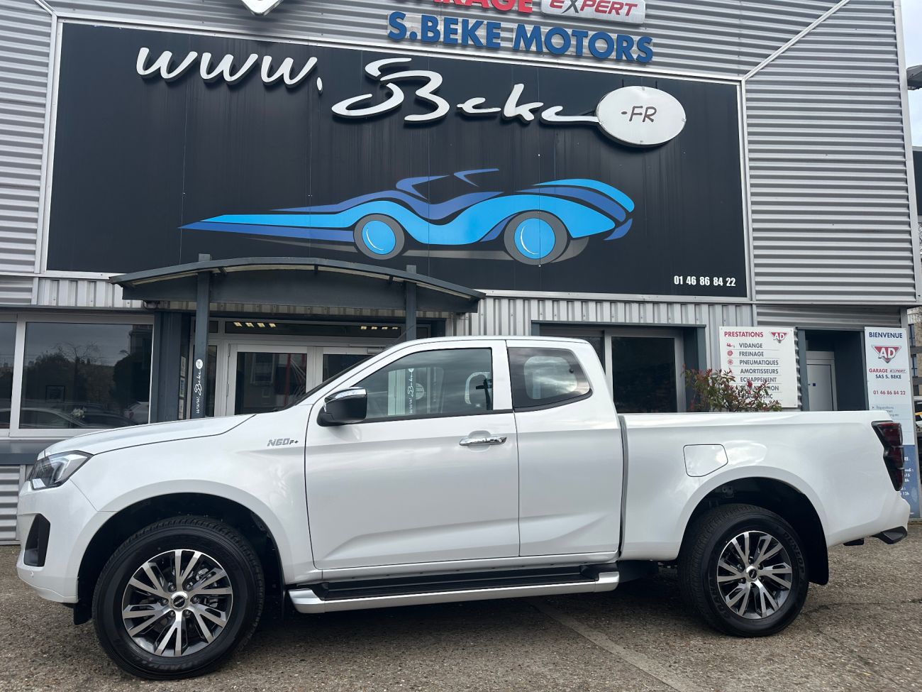 Mandataire ISUZU D-MAX N60 SPACE CAB 1.9 164 CH 4X4 BVA F+ 2P