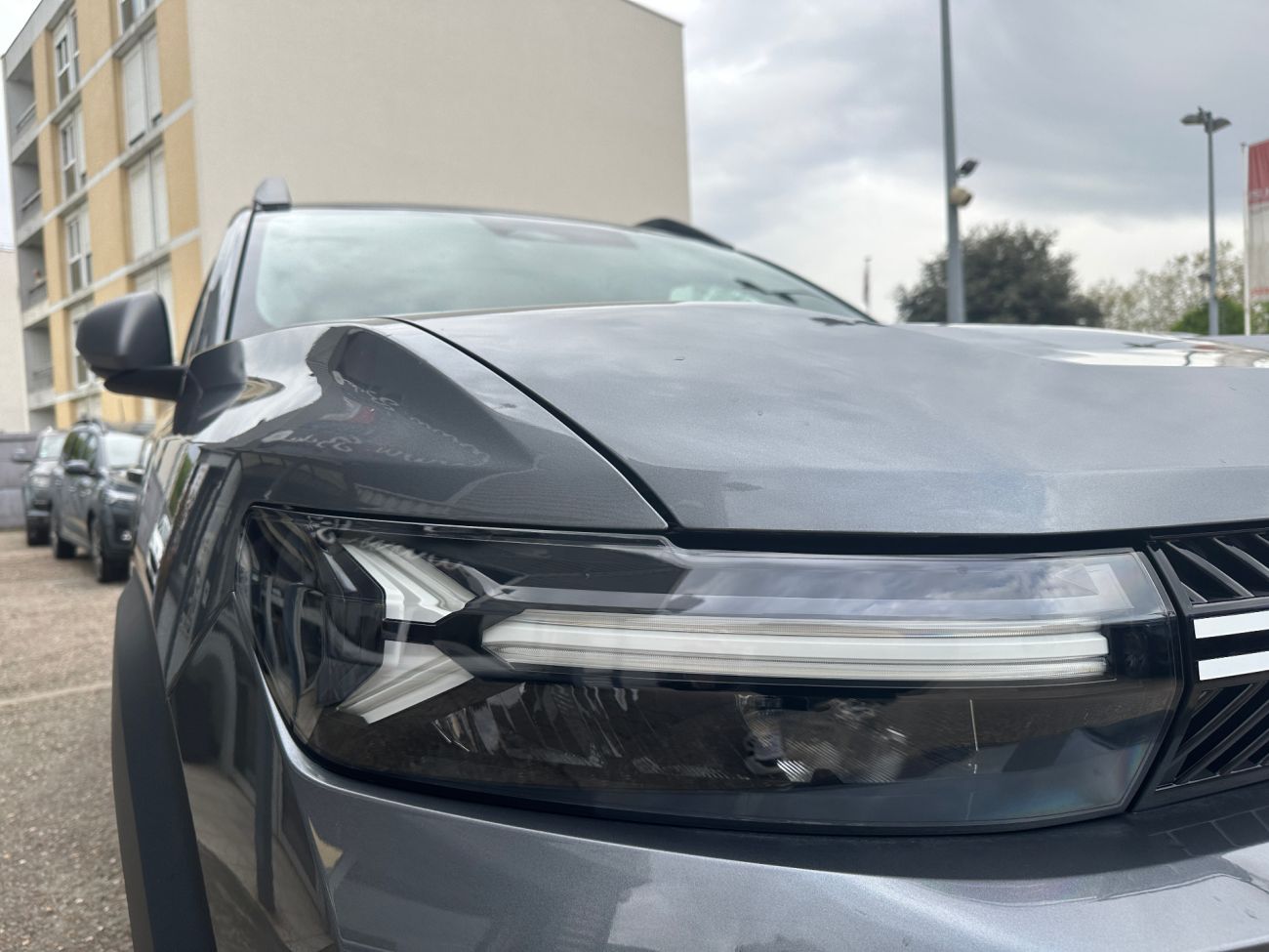 Mandataire Dacia BIGSTER HYBRID 1.8 HYBRID 155CH JOURNEY