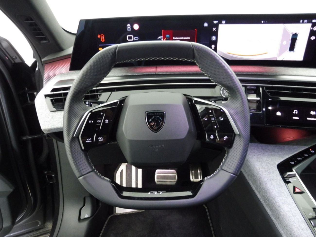 Mandataire PEUGEOT 3008 HYBRID 136CH GT E-DCS6