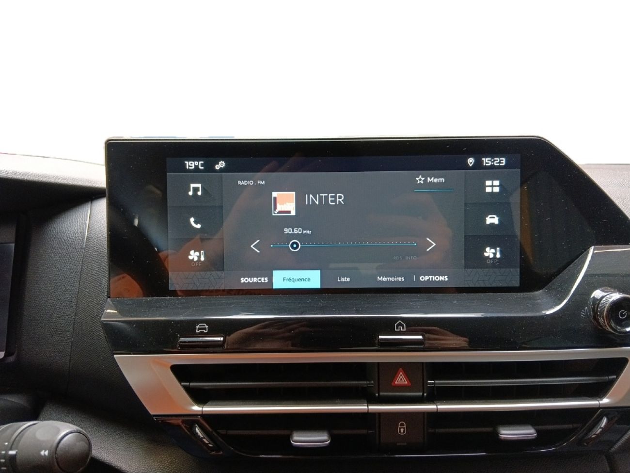Mandataire Citroën C4 X 1.2 PURETECH 100 FEEL