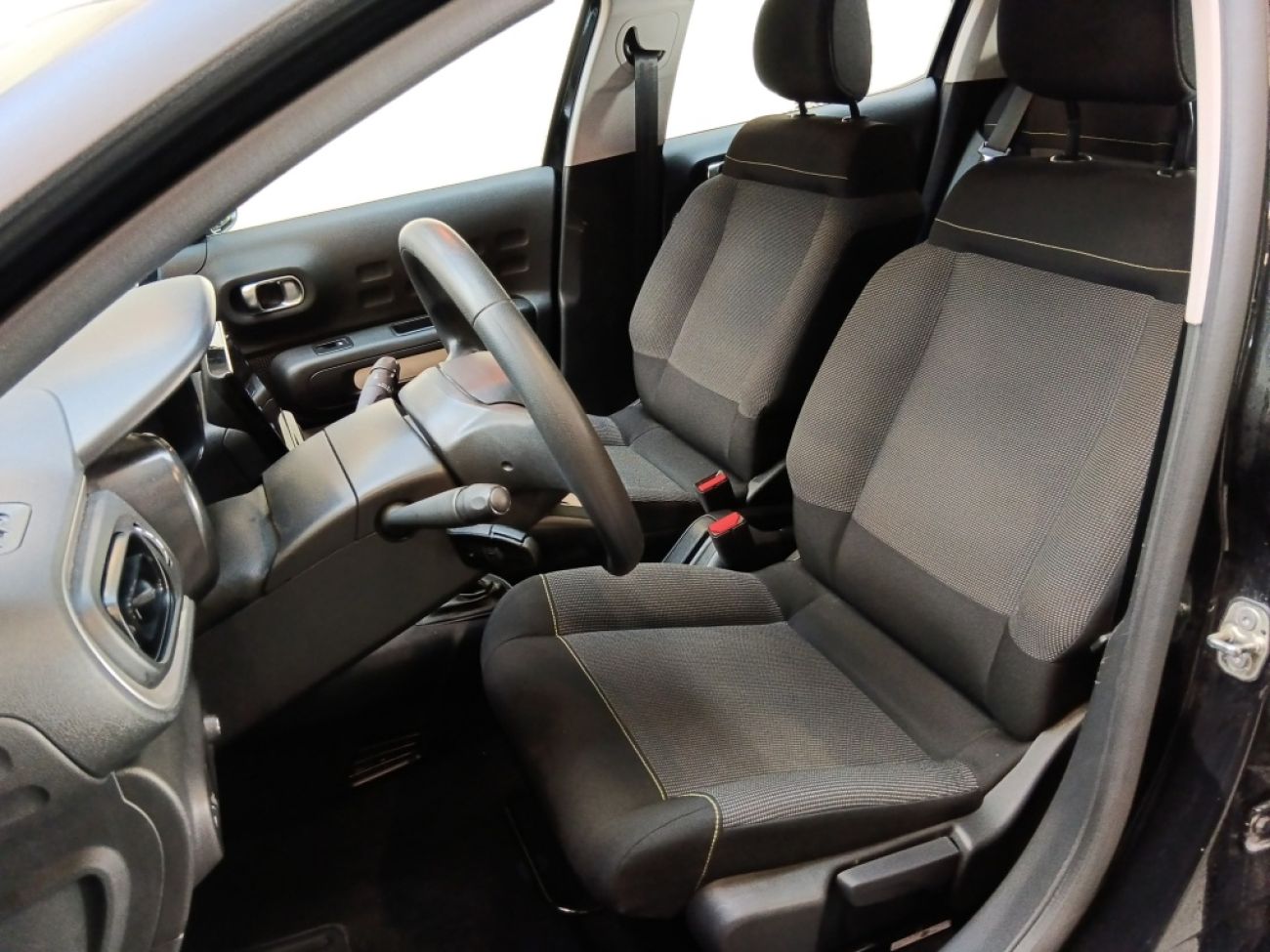 Mandataire Citroën C3 1.5 BLUEHDI 100CH S&S PLUS