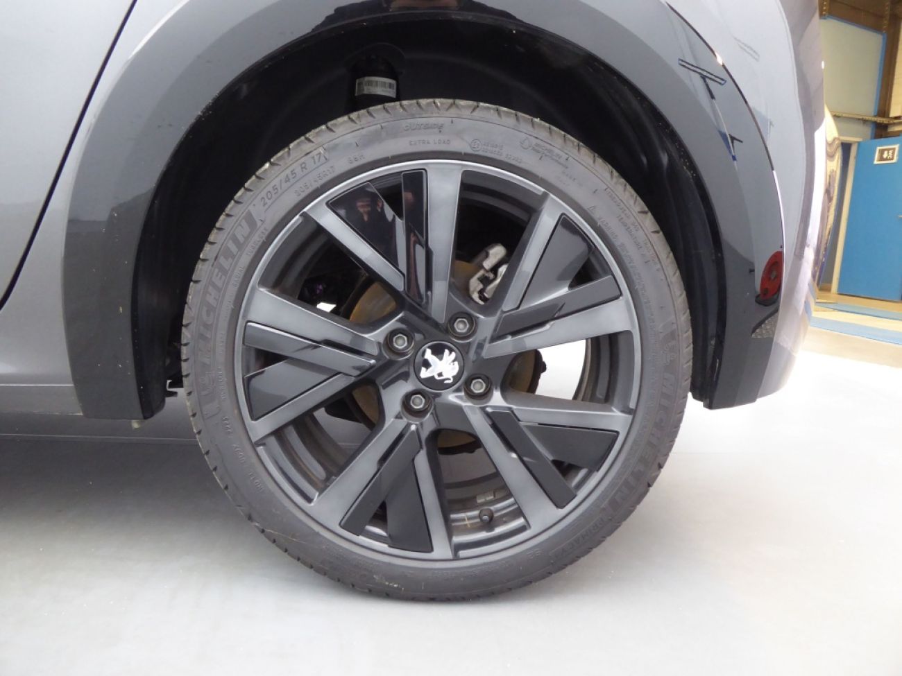 Mandataire PEUGEOT 208 1.2 PURETECH 100CH S&S GT