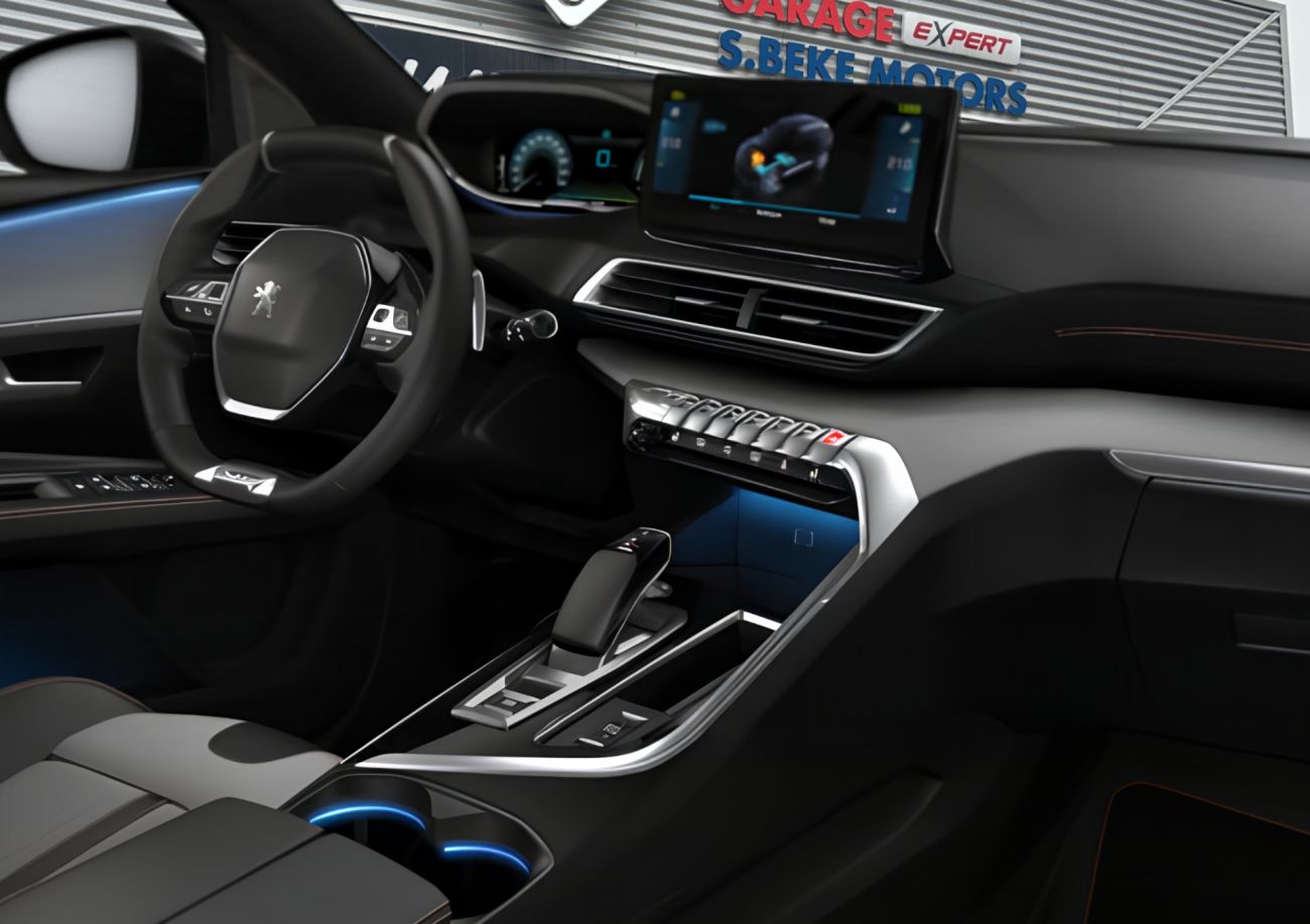 Mandataire PEUGEOT E-3008 NOUVEAU E-3008 ELECTRIQUE 210 GT