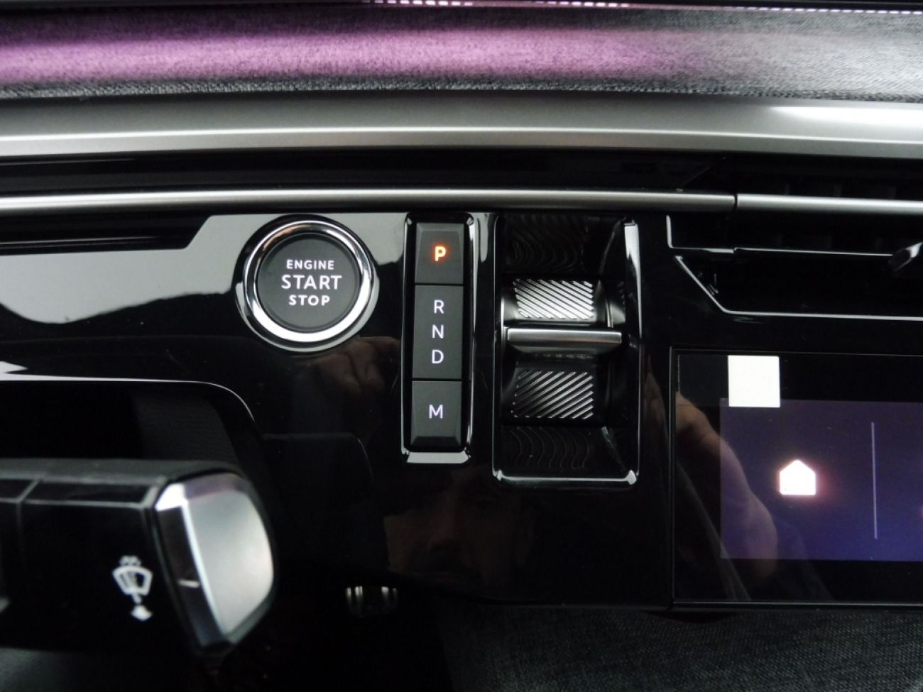 Mandataire PEUGEOT 3008 1.2 HYBRID 145CH GT E-DCS6