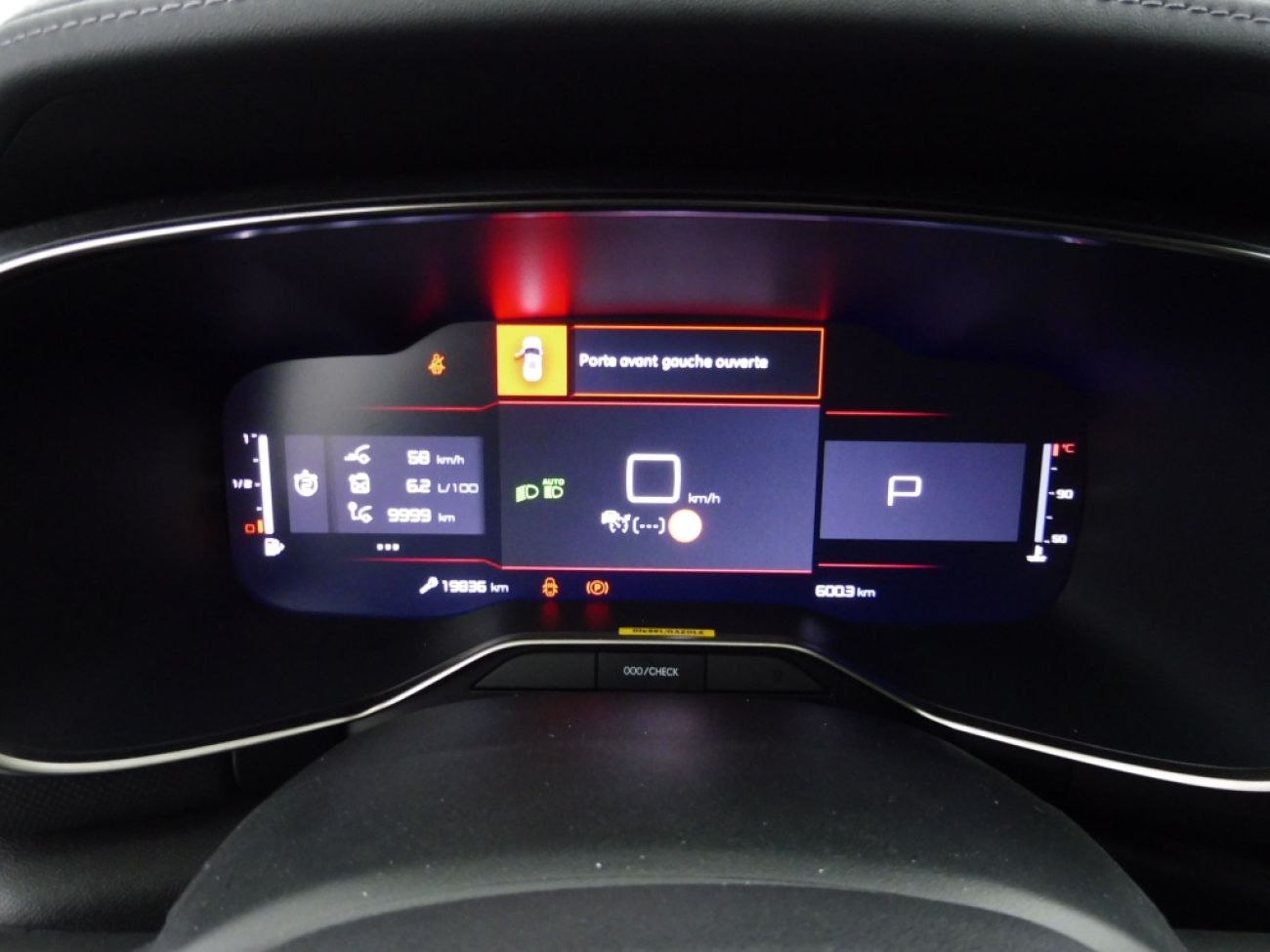 Mandataire Citroën C5 AIRCROSS 1.5 BLUEHDI 130CH MAX BOITE AUTOMATIQUE