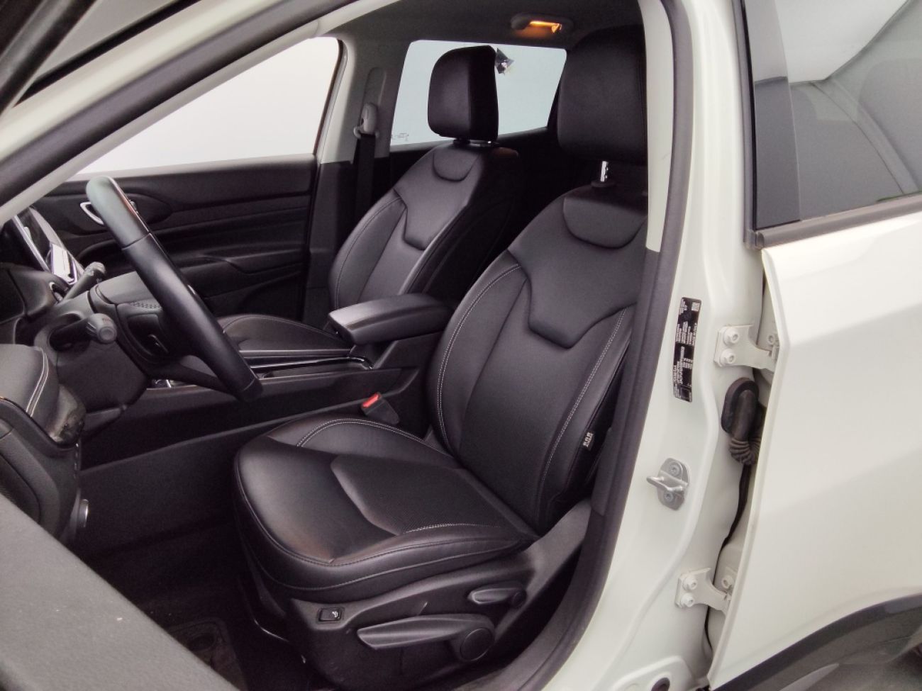 Mandataire Jeep Compass 1.3 TURBO T4 240CH PHEV 4XE S AT6 EAWD