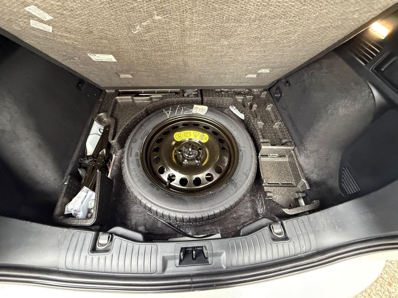 Mandataire Ford KUGA 2.5 Duratec 190 ch FlexiFuel FHEV E85 Powershift Vignale