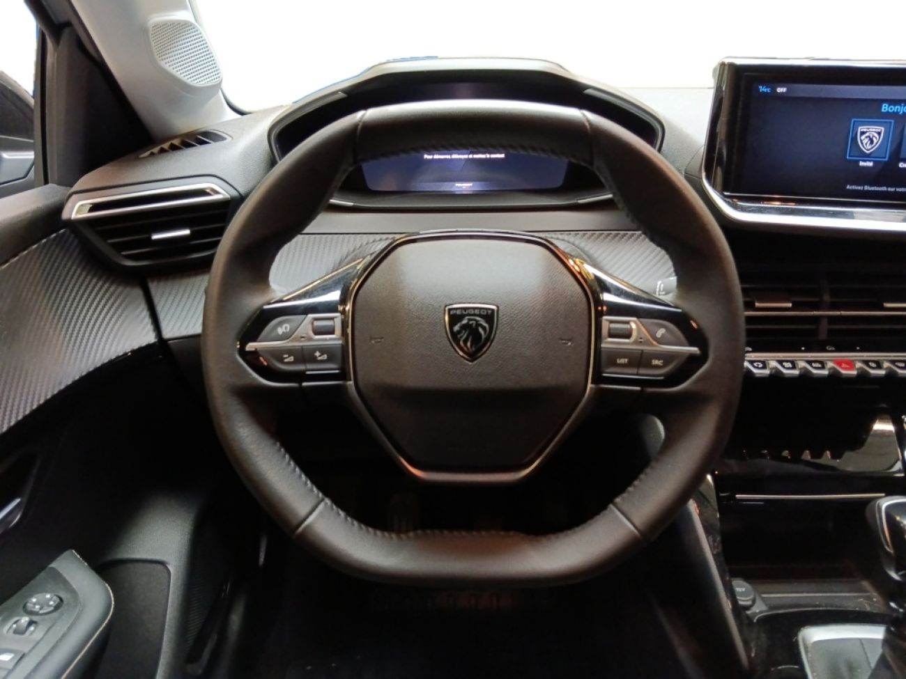 Mandataire PEUGEOT 208 1.2 100CH S&S ALLURE