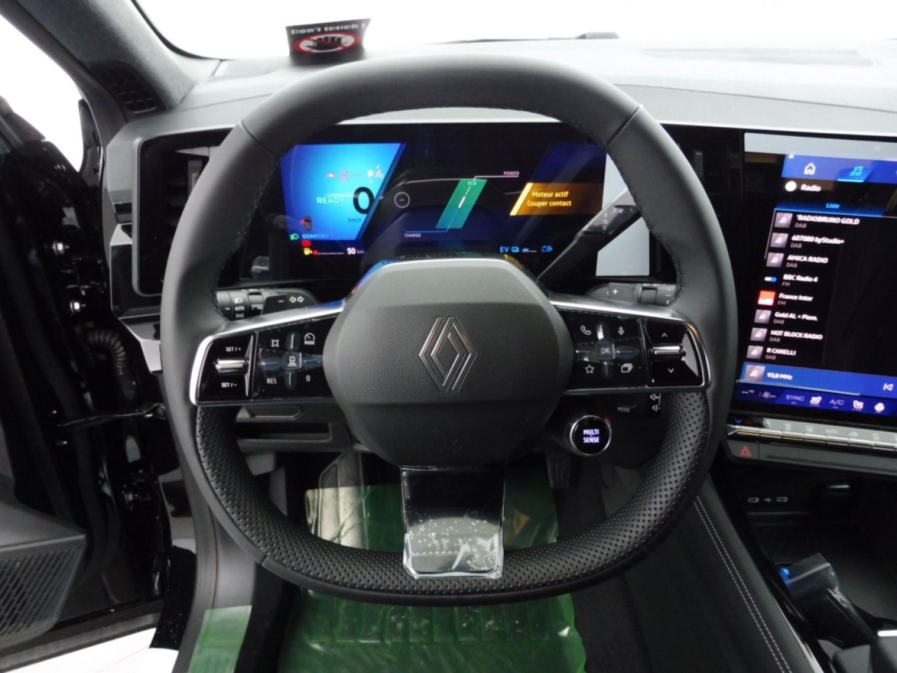 Mandataire RENAULT AUSTRAL 1.2 E-TECH FULL HYBRID 200CH ICONIC- 24