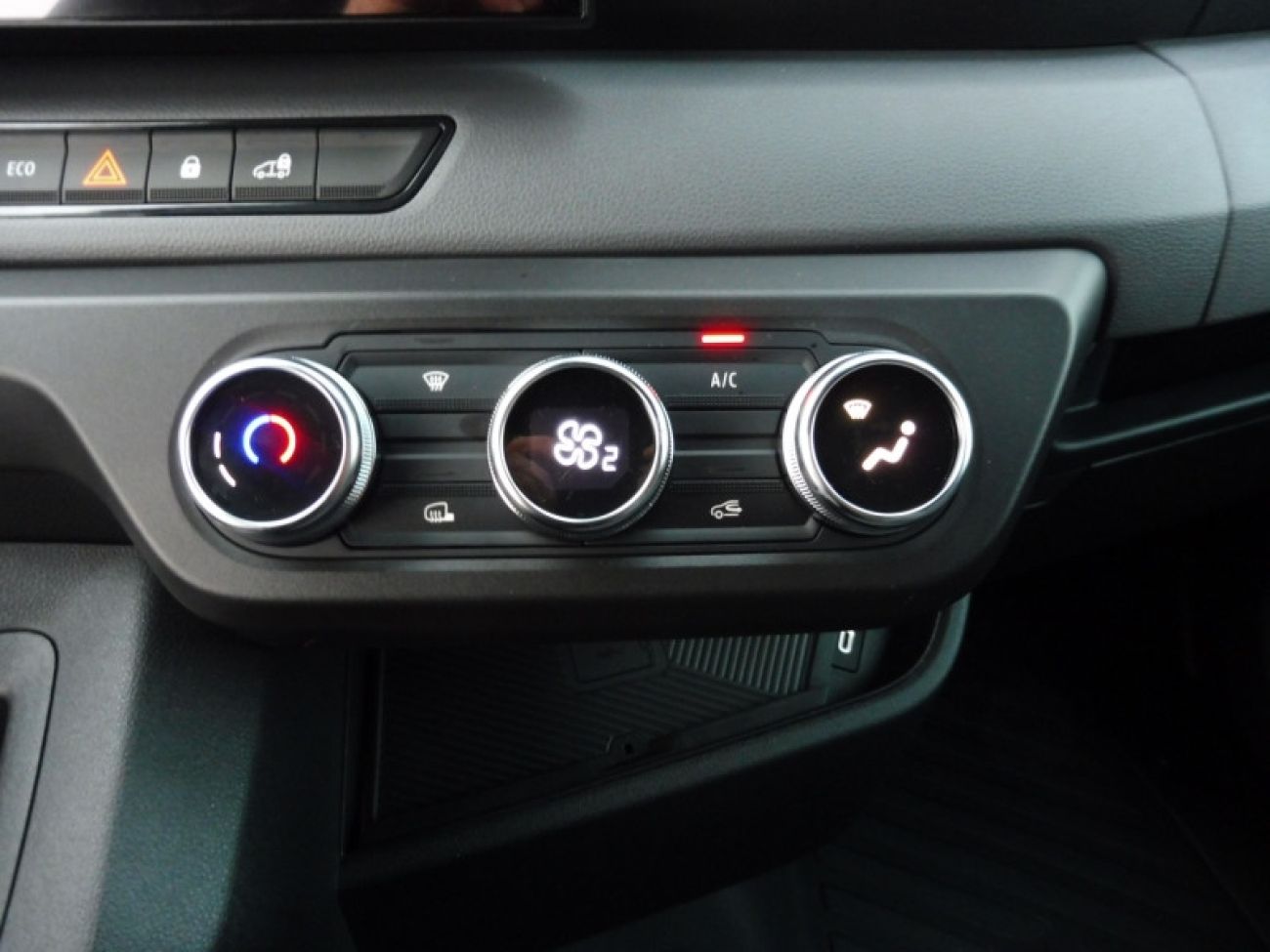 Mandataire RENAULT Master F3500 L2H2 2.0 BLUE DCI 150CH EXTRA AUTO - 25