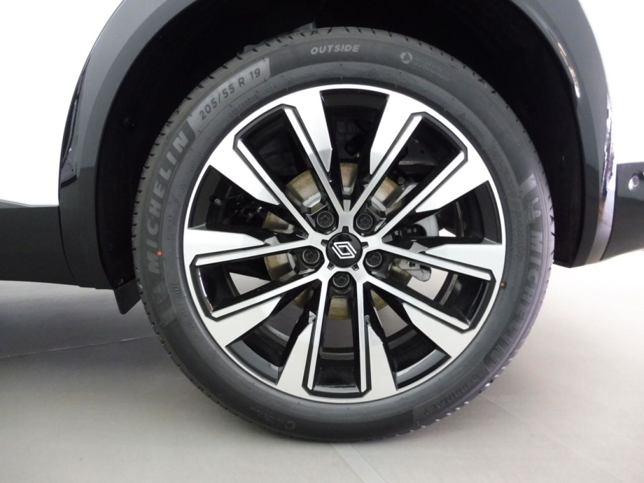 Mandataire RENAULT Austral 1.2 E-TECH FULL HYBRID 200CH TECHNO - 24