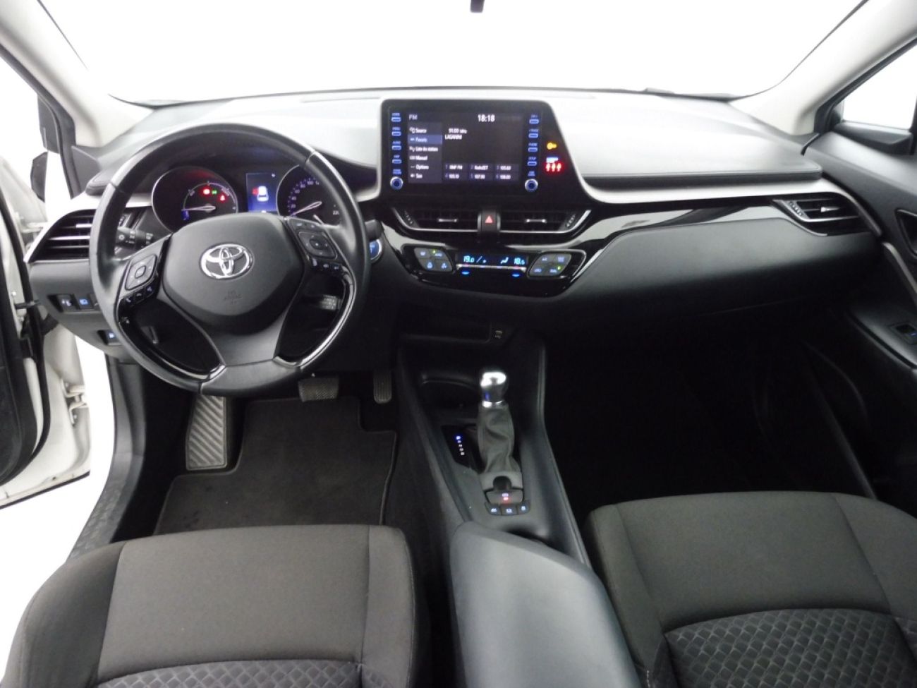 Mandataire TOYOTA C-HR 1.8 E-CVT 125Hcomfort