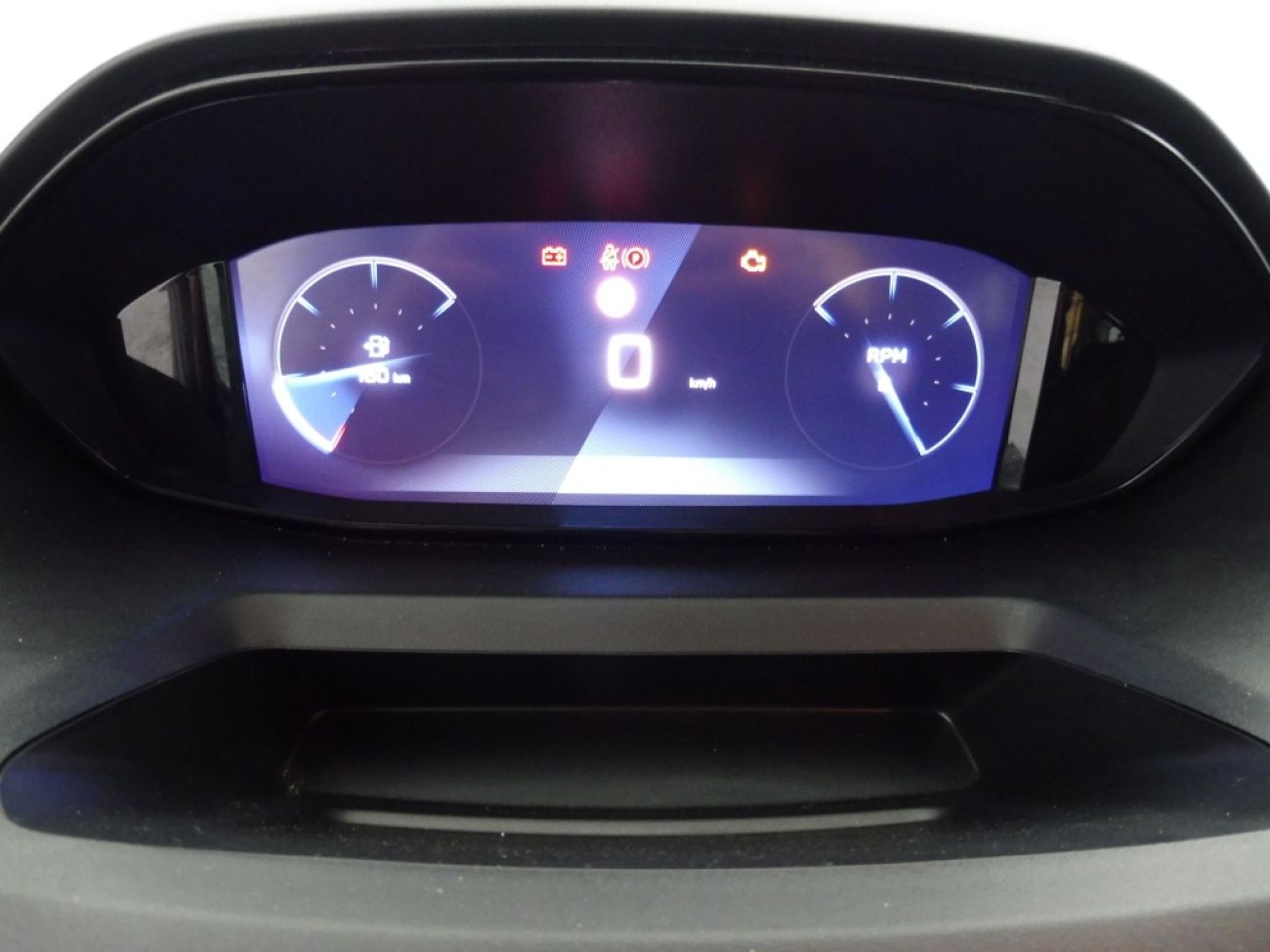 Mandataire PEUGEOT RIFTER TAILLE M - 1.5 BLUEHDI 100CH S&S ALLURE 5 PLACES