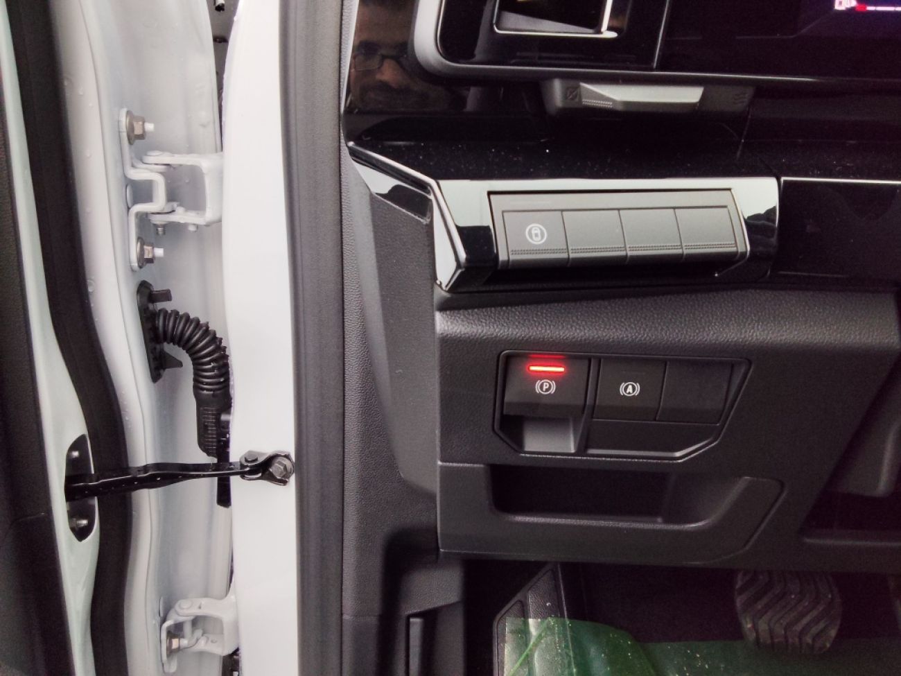 Mandataire RENAULT Austral 1.2 E-TECH FULL HYBRID 200CH TECHNO - 24