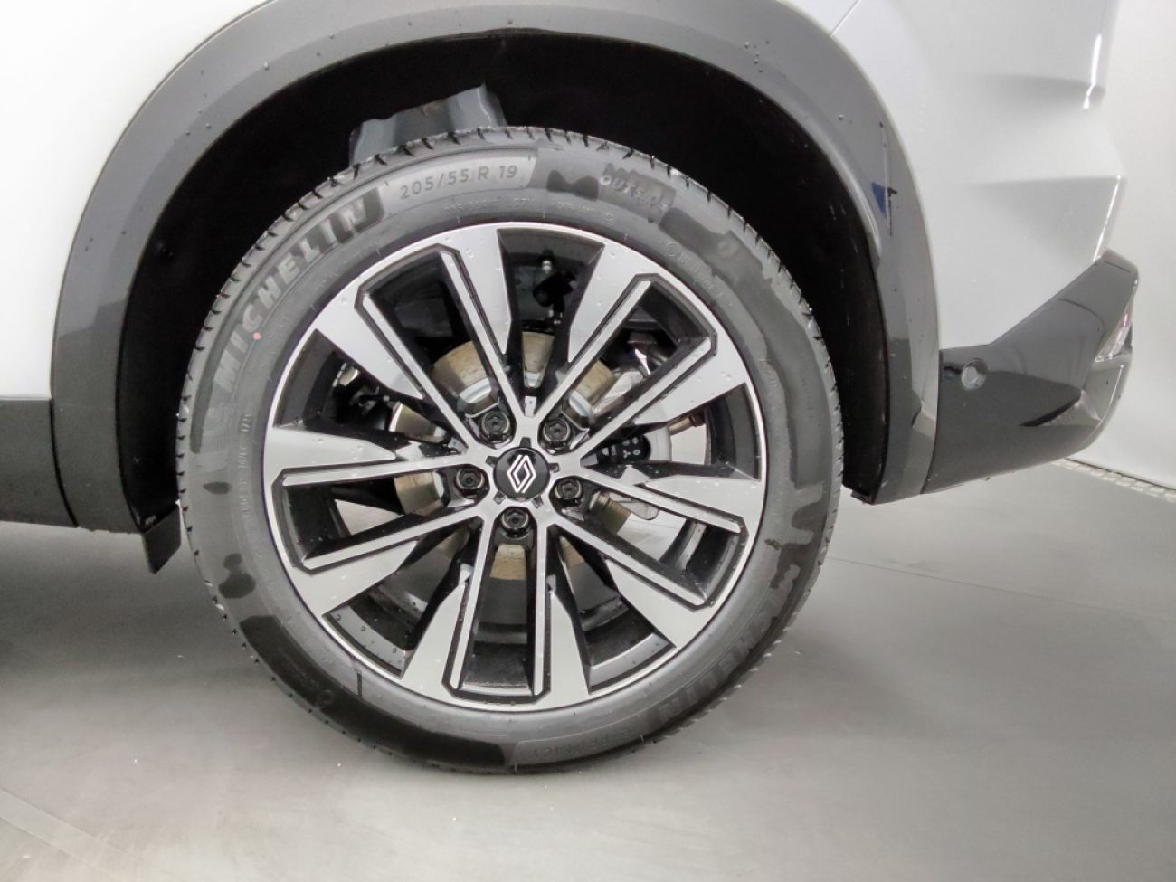 Mandataire RENAULT Austral 1.2 E-TECH FULL HYBRID 200CH TECHNO - 24