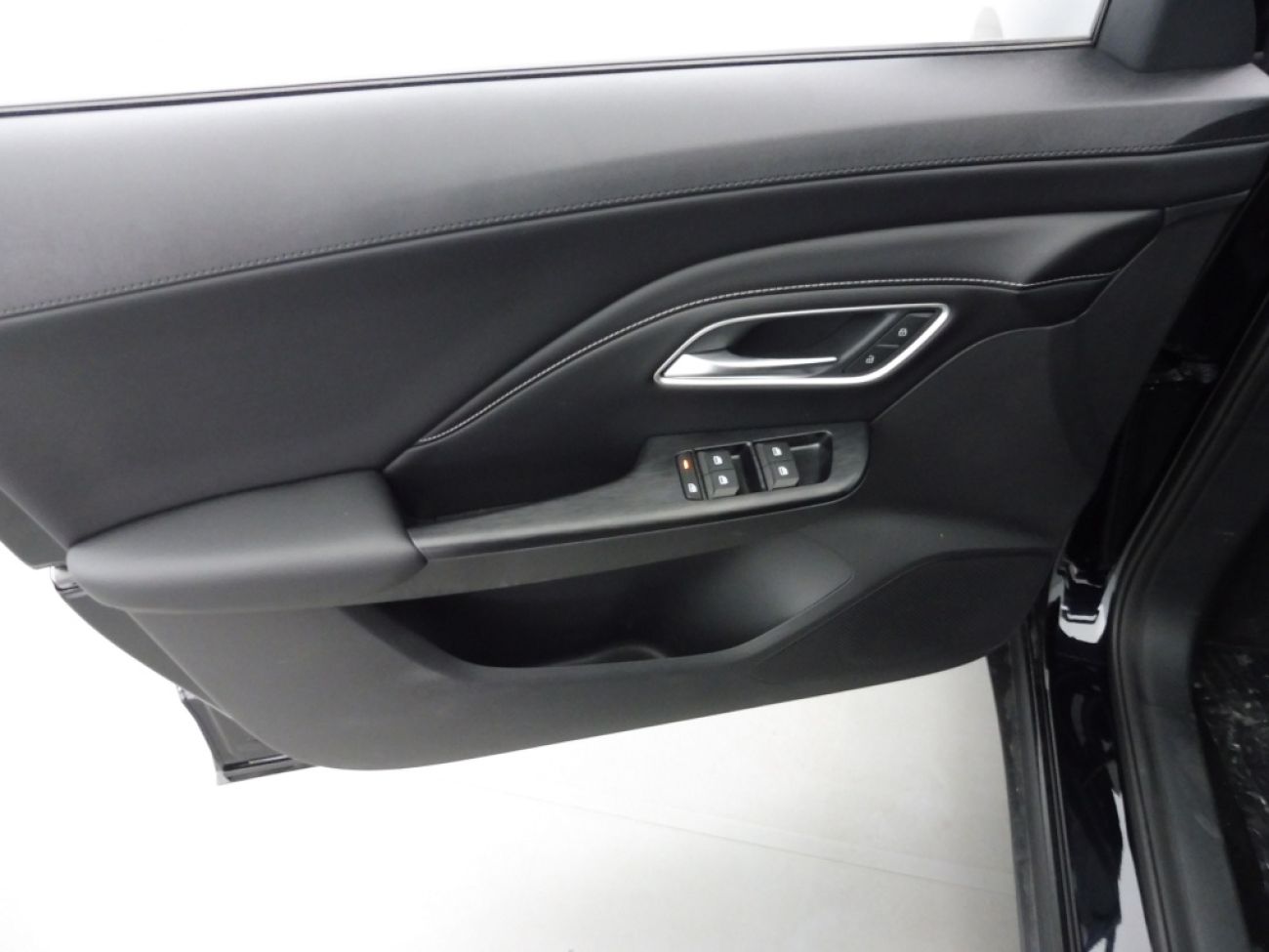 Mandataire MG ZS 1.5 HYBRID+ 197CH LUXURY