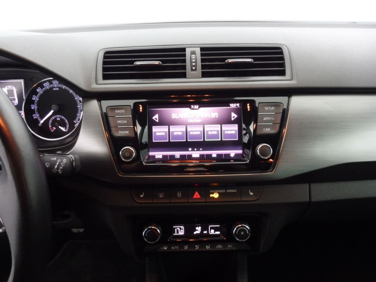 Mandataire SKODA Fabia 1.0 TSI 110style plus