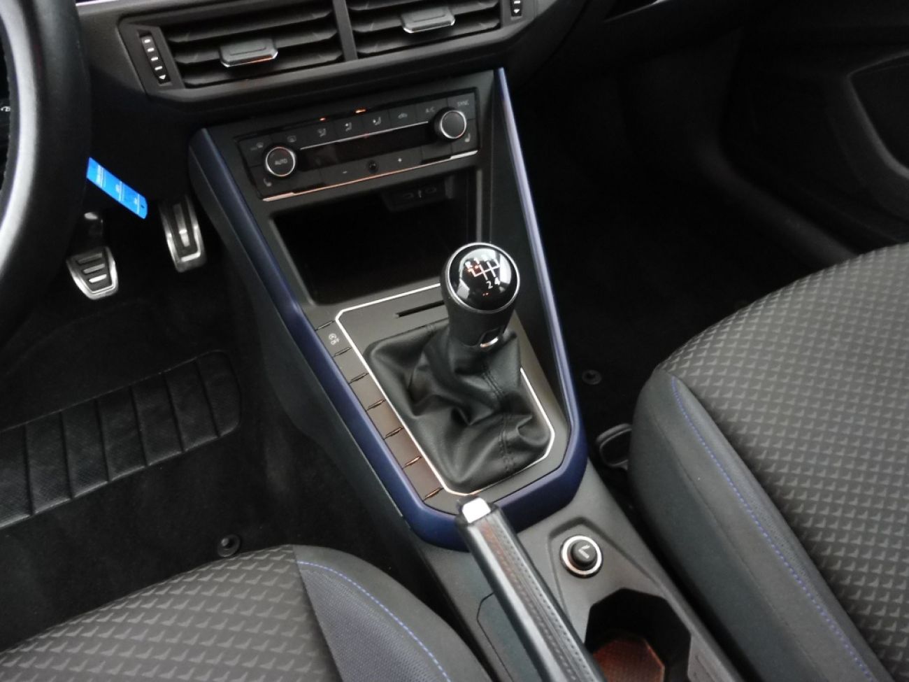 Mandataire VOLKSWAGEN Polo 1.0 TSI 95CH UNITED