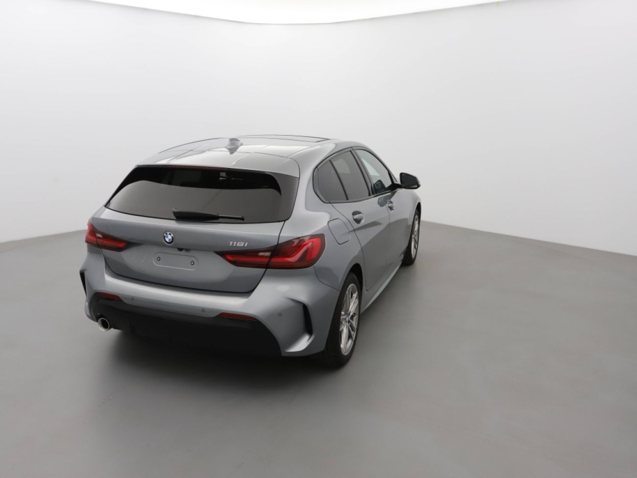 Mandataire BMW SERIE 1 118I STEPTRONIC 136 M-SPORT
