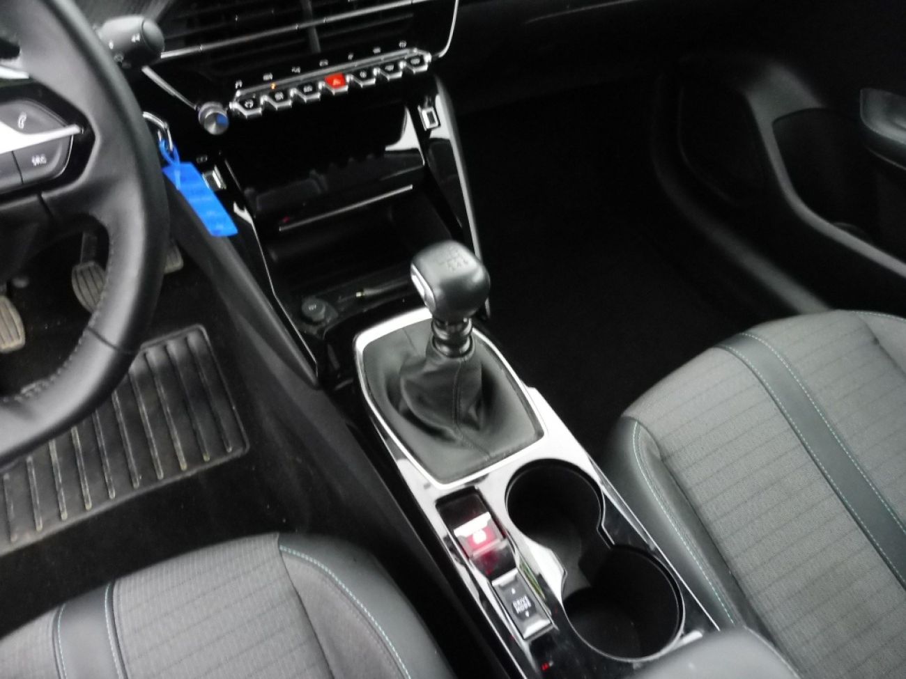 Mandataire PEUGEOT 208 1.2 PURETECH 100CH S&S ALLURE PACK