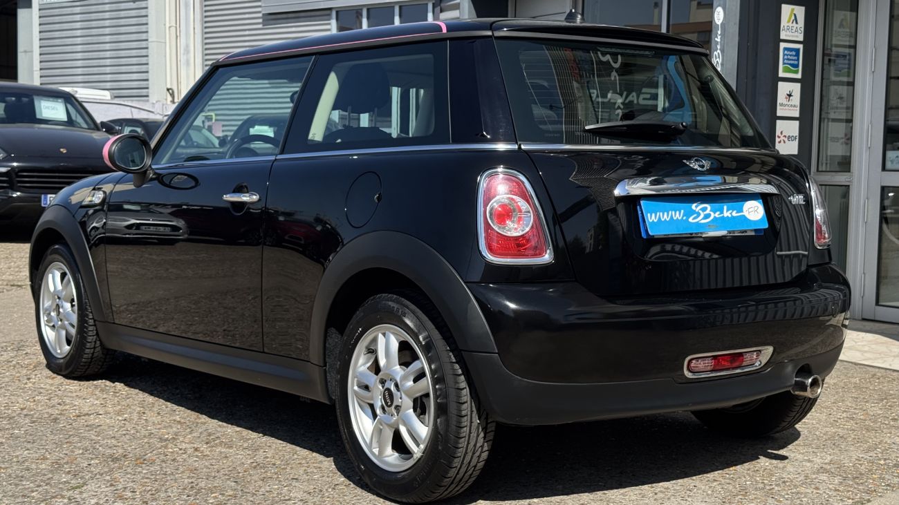 Mandataire MINI HATCH R56 75 ch One Pack Brick Lane