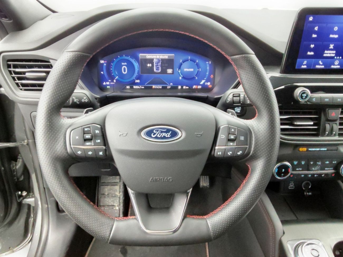 Mandataire Ford KUGA 2.0 TDCI 120CH ST-LINE POWERSHIFT